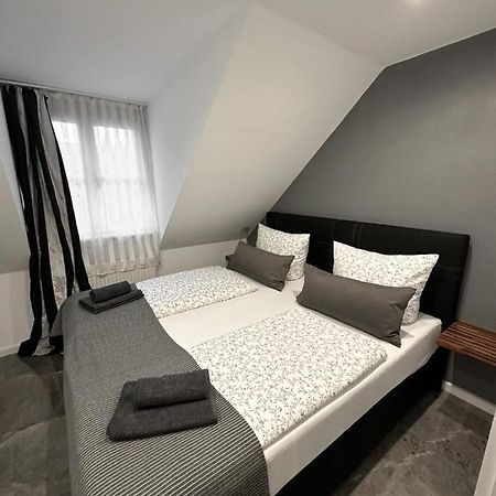Downtown Apartments Theatre Баден-Баден Екстериор снимка